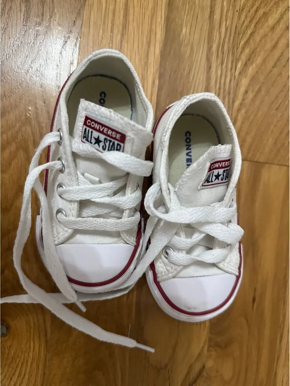 Converse Kid’s White Sneakers Size 5